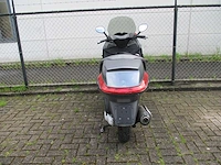 Piaggio x8 - motorscooter - 250 - motorfiets - afbeelding 10 van  11