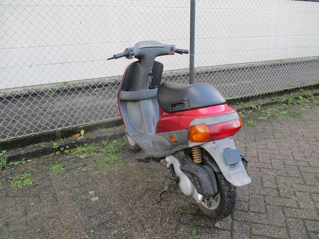 Piaggio zip - bromscooter - 2 takt oldtimer - scooter - afbeelding 2 van  11