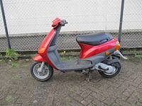 Piaggio zip - bromscooter - 2 takt oldtimer - scooter - afbeelding 1 van  11
