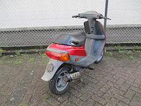 Piaggio zip - bromscooter - 2 takt oldtimer - scooter - afbeelding 9 van  11