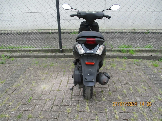 Piaggio zip 4 t - bromscooter - scooter - afbeelding 10 van  11