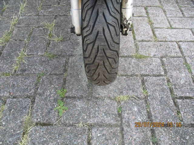 Piaggio zip 4 t injectie - bromscooter - e4 - scooter - afbeelding 6 van  11