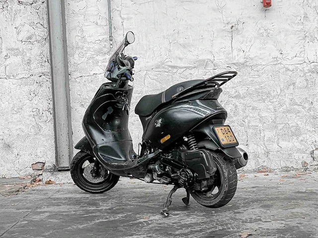 Piaggio zip 4t, d-841-dd -scooter- - afbeelding 2 van  25
