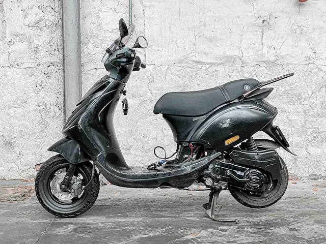 Piaggio zip 4t, d-841-dd -scooter- - afbeelding 24 van  25