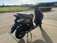 Piaggio zip scooter - afbeelding 7 van  12
