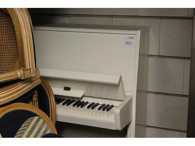 Piano wit, breedte 144 cm. - afbeelding 2 van  2