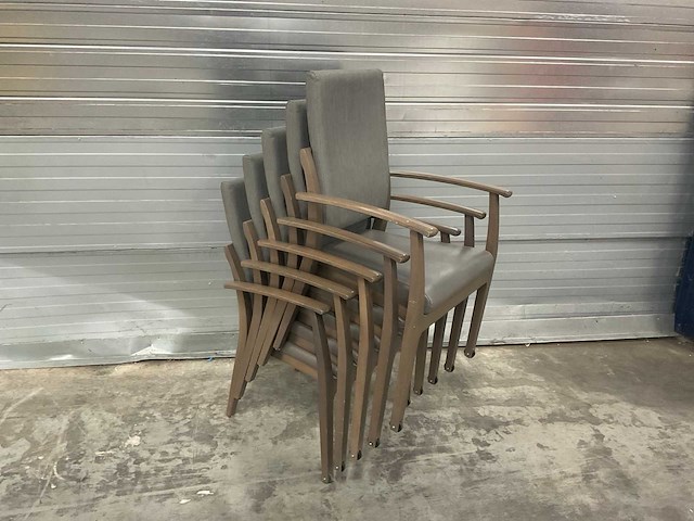 Piaval verrijdbare patiëntstoelen met armleuningen (5x) - afbeelding 4 van  12