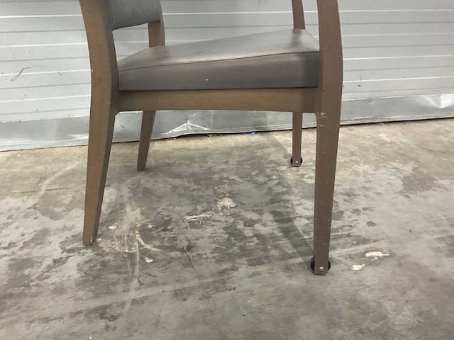 Piaval verrijdbare patiëntstoelen met armleuningen (5x) - afbeelding 3 van  12