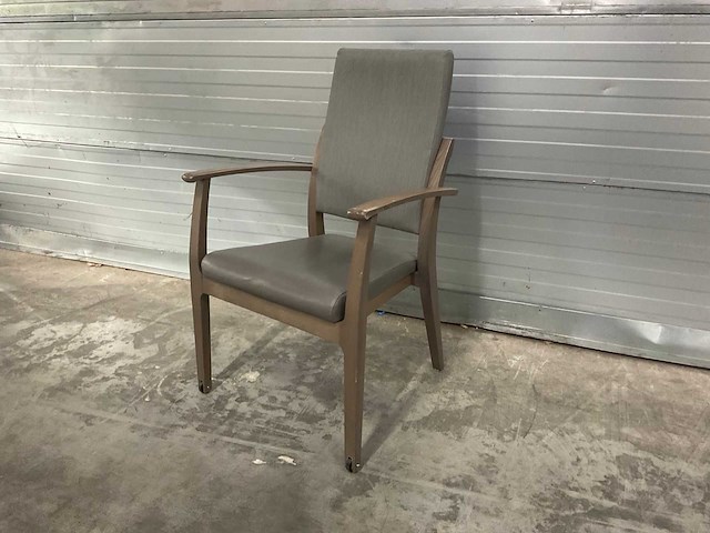 Piaval verrijdbare patiëntstoelen met armleuningen (5x) - afbeelding 7 van  12