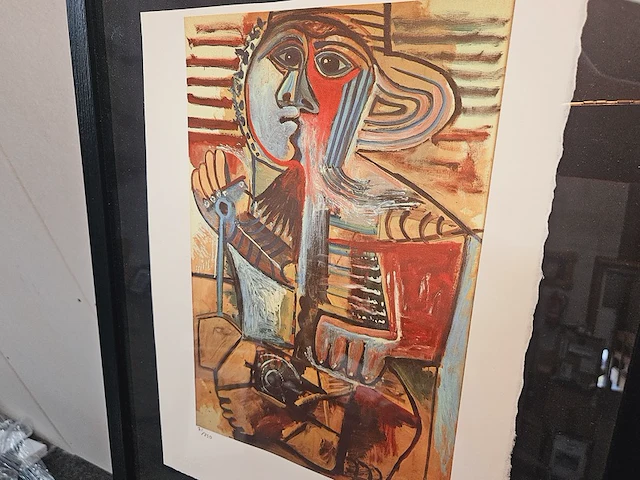 Picasso - lithograaf - ''personnage la pelle'' in nieuwe lijst - afbeelding 2 van  7