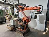 Pick and place - kuka - kr 150l 150sp/2 - industrial robot - 2001 - afbeelding 7 van  14