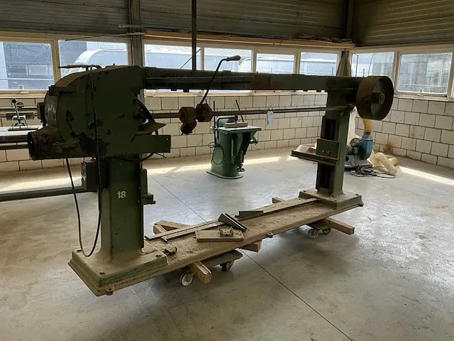 Pickles ransome langbandschuurmachine - afbeelding 3 van  8