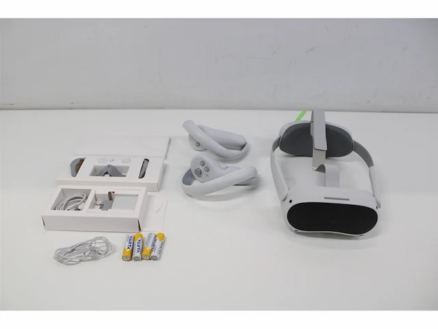Pico 4 all-in-one vr headset wit 128gb - afbeelding 5 van  6