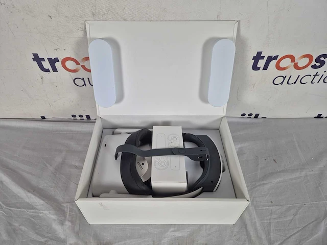 Pico neo 2 standalone virtual realty vr headset - afbeelding 2 van  2