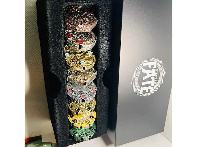 Pieces of fate - fate realms coin set - yarro studio - afbeelding 2 van  12