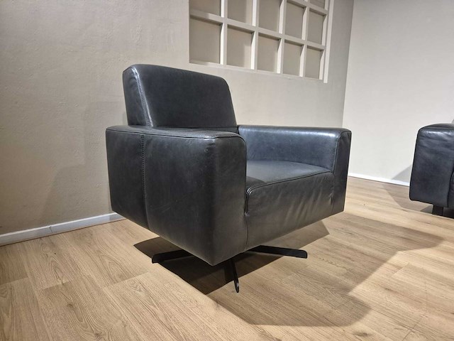 Piet klerkx - draai - fauteuil - afbeelding 2 van  5