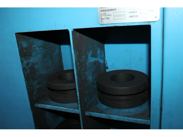 Pijpenbuigmachine zoph zb70/2h1 met diverse koppen in bak. bouwjaar 2005. - afbeelding 5 van  6