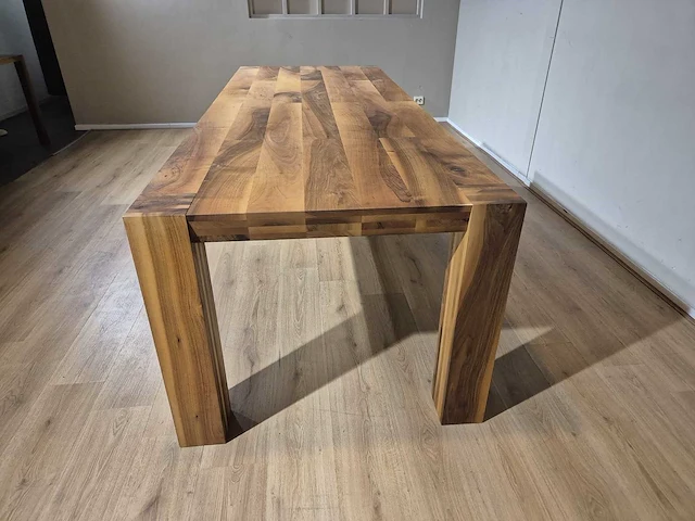 Pilat&pilat - hindrik - eettafel - afbeelding 4 van  12