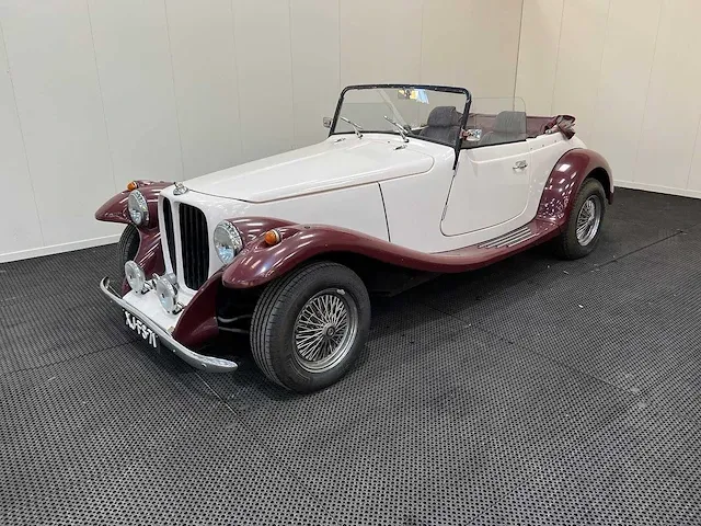 Pilgrim - tourer cabriolet - v6 - 1985 - afbeelding 1 van  25
