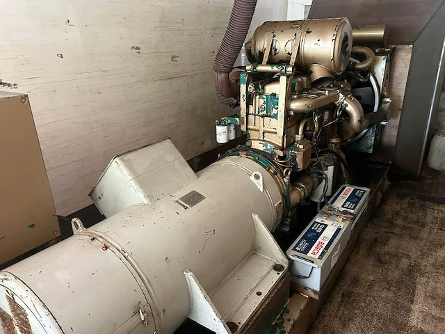 Piller - 300 kva - stroomgenerator - afbeelding 9 van  13