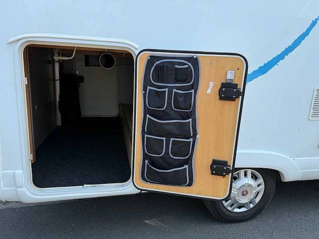 Pilote - aventura - g-710 - camper - 2007 - afbeelding 31 van  51