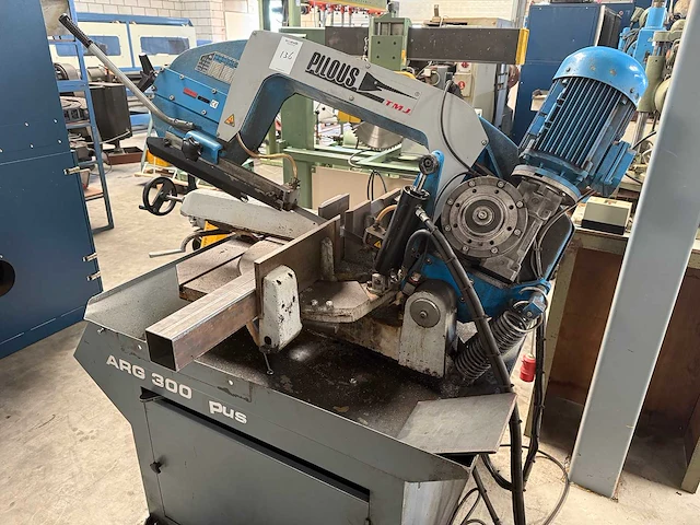 Pilous - arg 300 plus - metalen horizontale bandzaagmachine - afbeelding 4 van  6