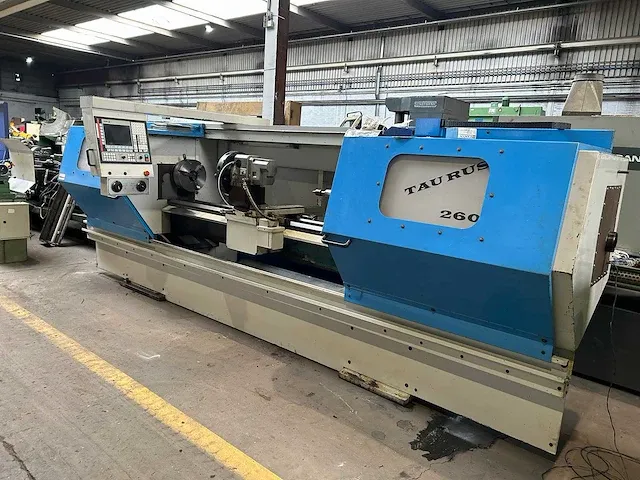 Pinacho - taurus 260 cnc - cnc lathes - 2001 - afbeelding 4 van  17