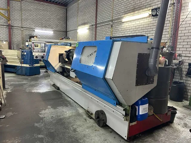 Pinacho - taurus 260 cnc - cnc lathes - 2001 - afbeelding 1 van  17