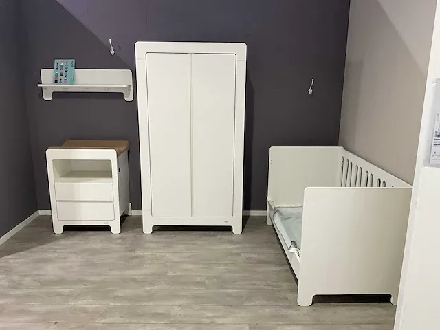 Pinio moon babykamer - afbeelding 2 van  9