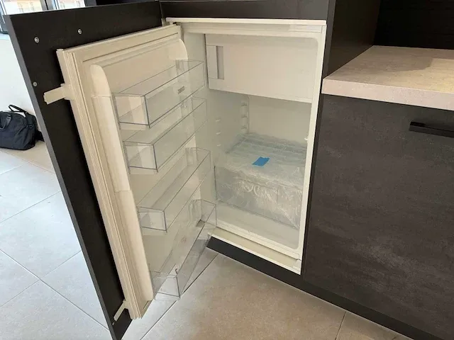 Pino - showroomkeuken - afbeelding 22 van  26