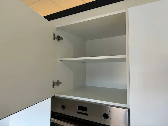 Pino - showroomkeuken - afbeelding 11 van  30