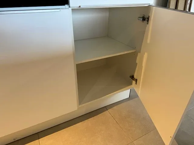 Pino - showroomkeuken - afbeelding 17 van  30