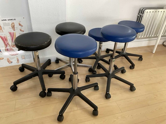 Pino massagestoel (6x) - afbeelding 1 van  5