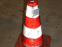 Pion met hoogte 74 cm. - afbeelding 2 van  2