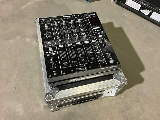 Pioneer djm-900 nexus mixer - afbeelding 1 van  4