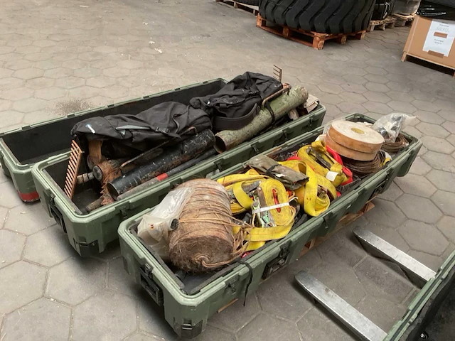 Pioneer kit in transportbox - afbeelding 1 van  9