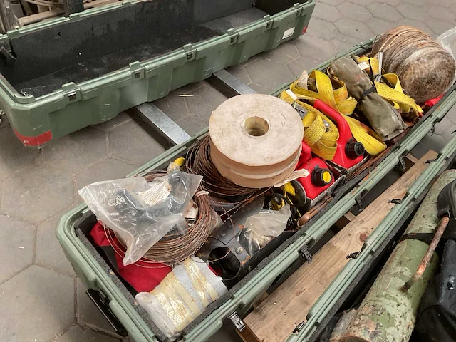 Pioneer kit in transportbox - afbeelding 4 van  9