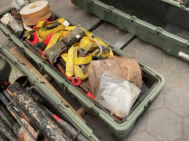 Pioneer kit in transportbox - afbeelding 5 van  9