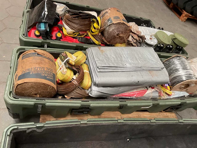 Pioneer kit in transportbox - afbeelding 3 van  8