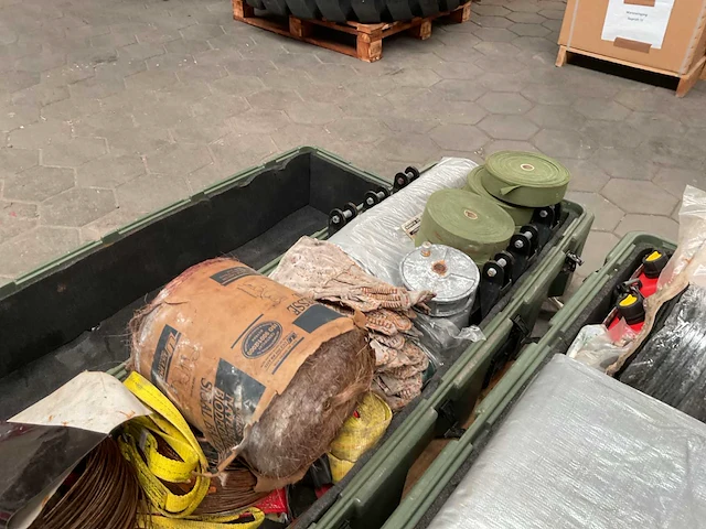 Pioneer kit in transportbox - afbeelding 5 van  8