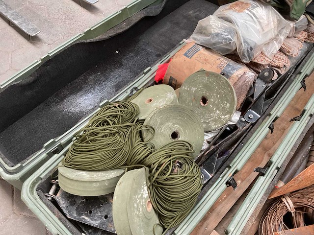 Pioneer kit in transportbox - afbeelding 6 van  9