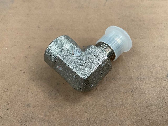 Pipe to tube elbow (29x) - afbeelding 3 van  5