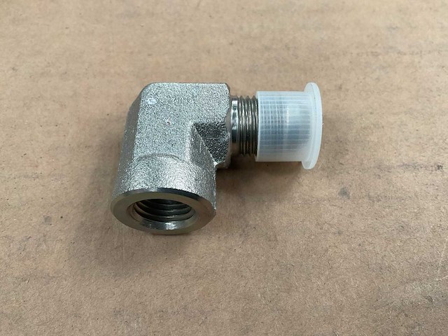 Pipe to tube elbow (29x) - afbeelding 4 van  5
