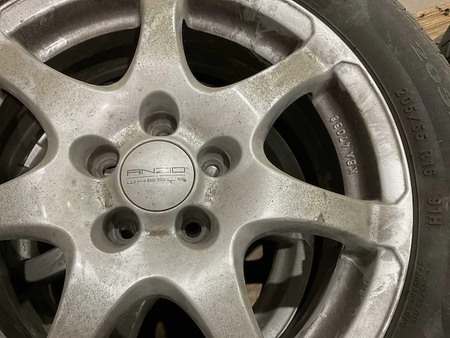 Pirelli autoband (4x) - afbeelding 6 van  6