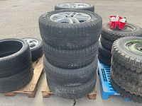 Pirelli autoband met porsche velg 255/60 r17 (4x) - afbeelding 1 van  8