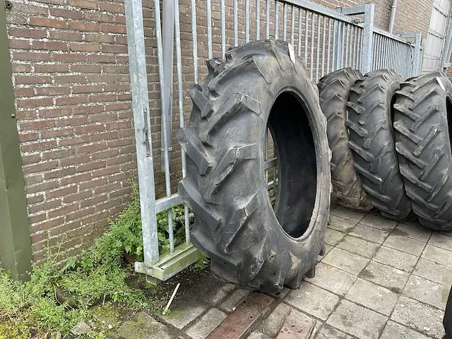 Pirelli cinturato band - afbeelding 1 van  4