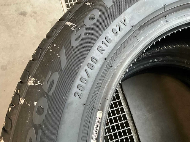 Pirelli "cinturato p7" 205/60 r16 (4x) - afbeelding 6 van  10