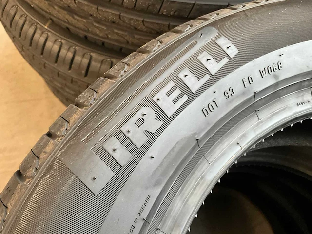 Pirelli "cinturato p7" 205/60 r16 (6x) - afbeelding 6 van  11