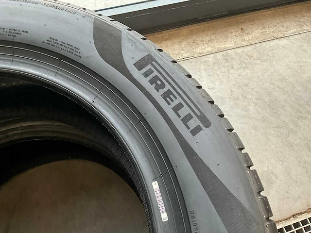 Pirelli "cinturato p7" 235/55 r18 (4x) - afbeelding 3 van  8