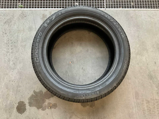 Pirelli "cinturato p7" 245/45 r18 - afbeelding 3 van  7